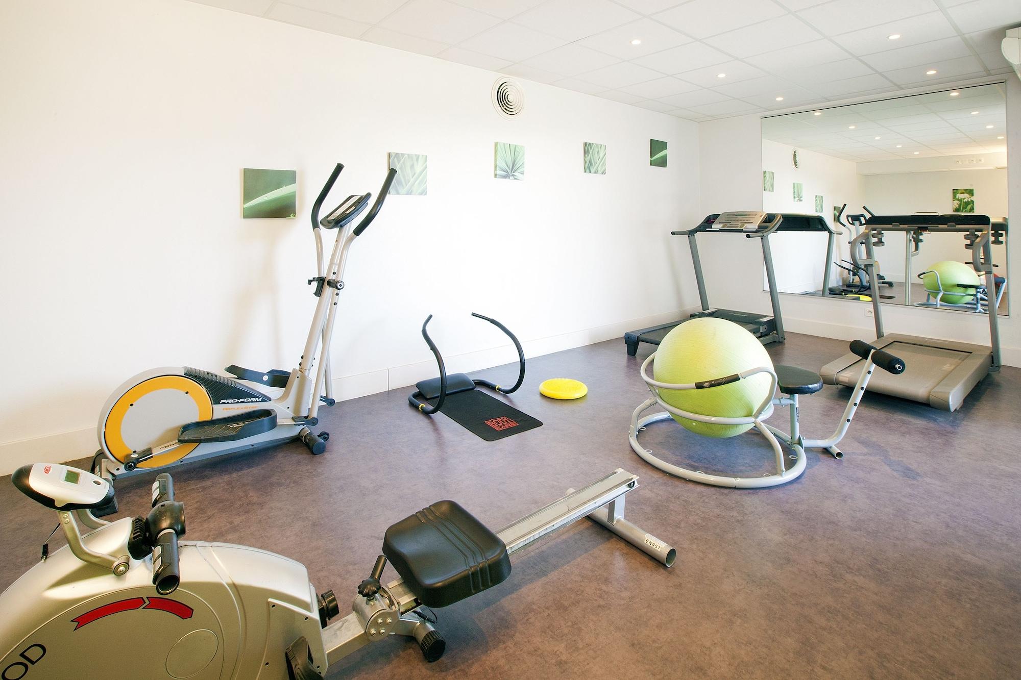 Gimnasio Séjours & Affaires Gex Les Rives du Leman