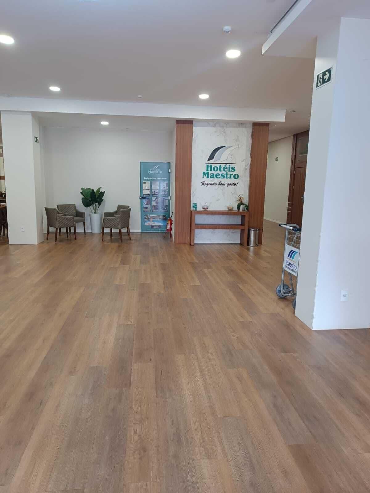 Vista Lobby Hotel Maestro Executive Pato Branco