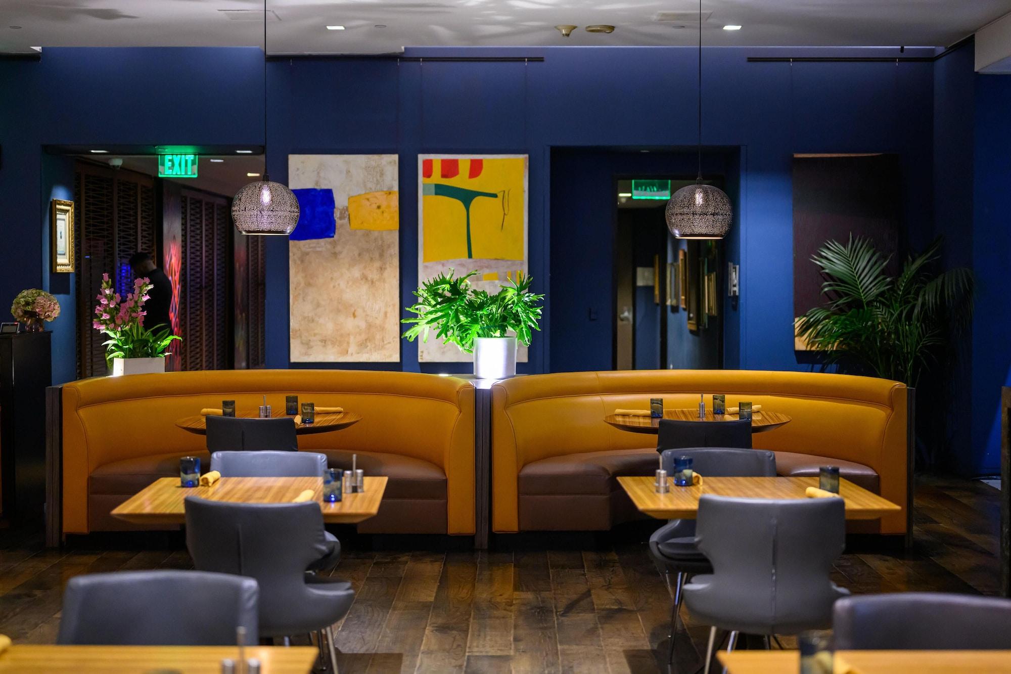 Restaurant Sofitel LA at Beverly Hills