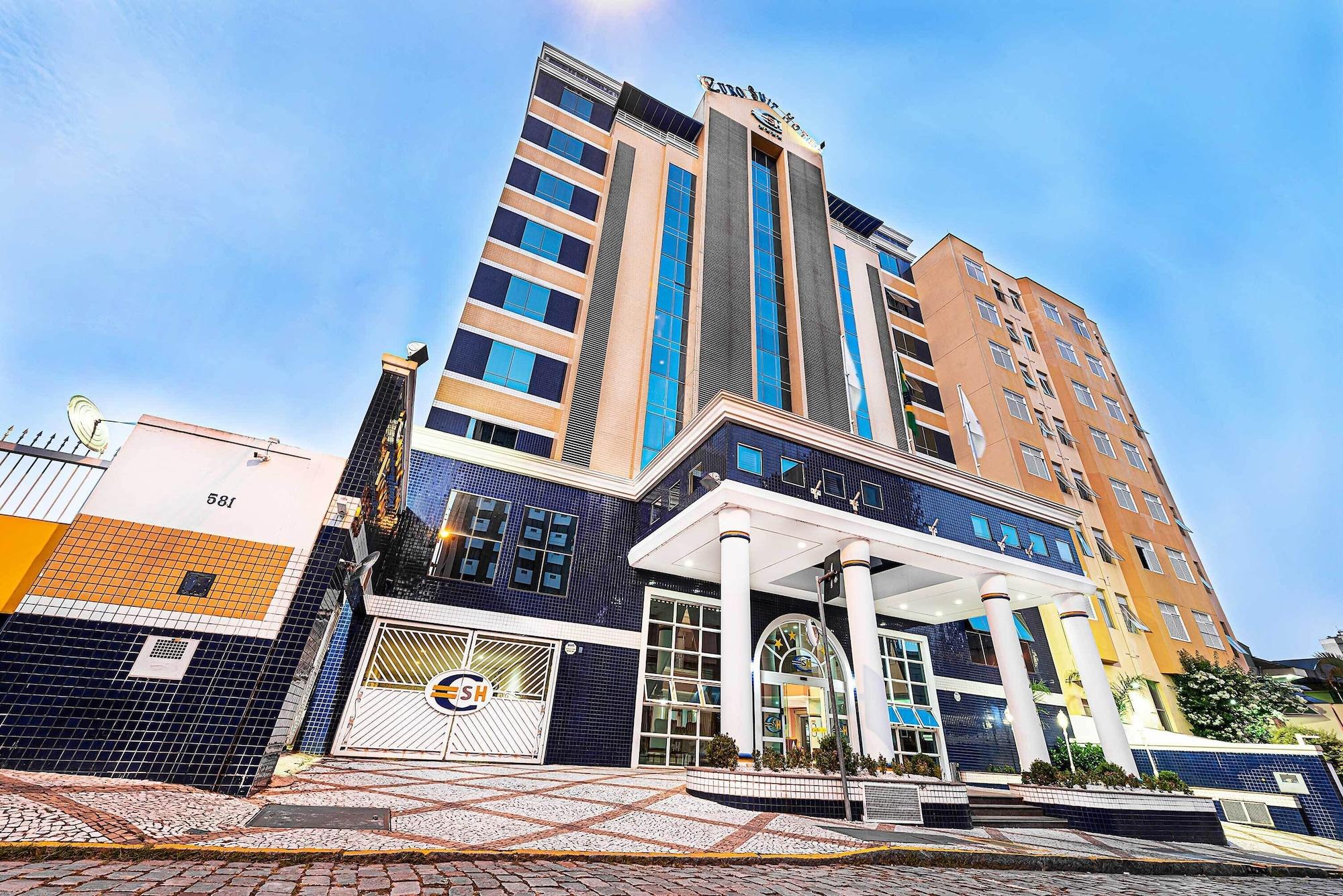 Vista Exterior Hotel Euro Suite Campinas By Nacional Inn