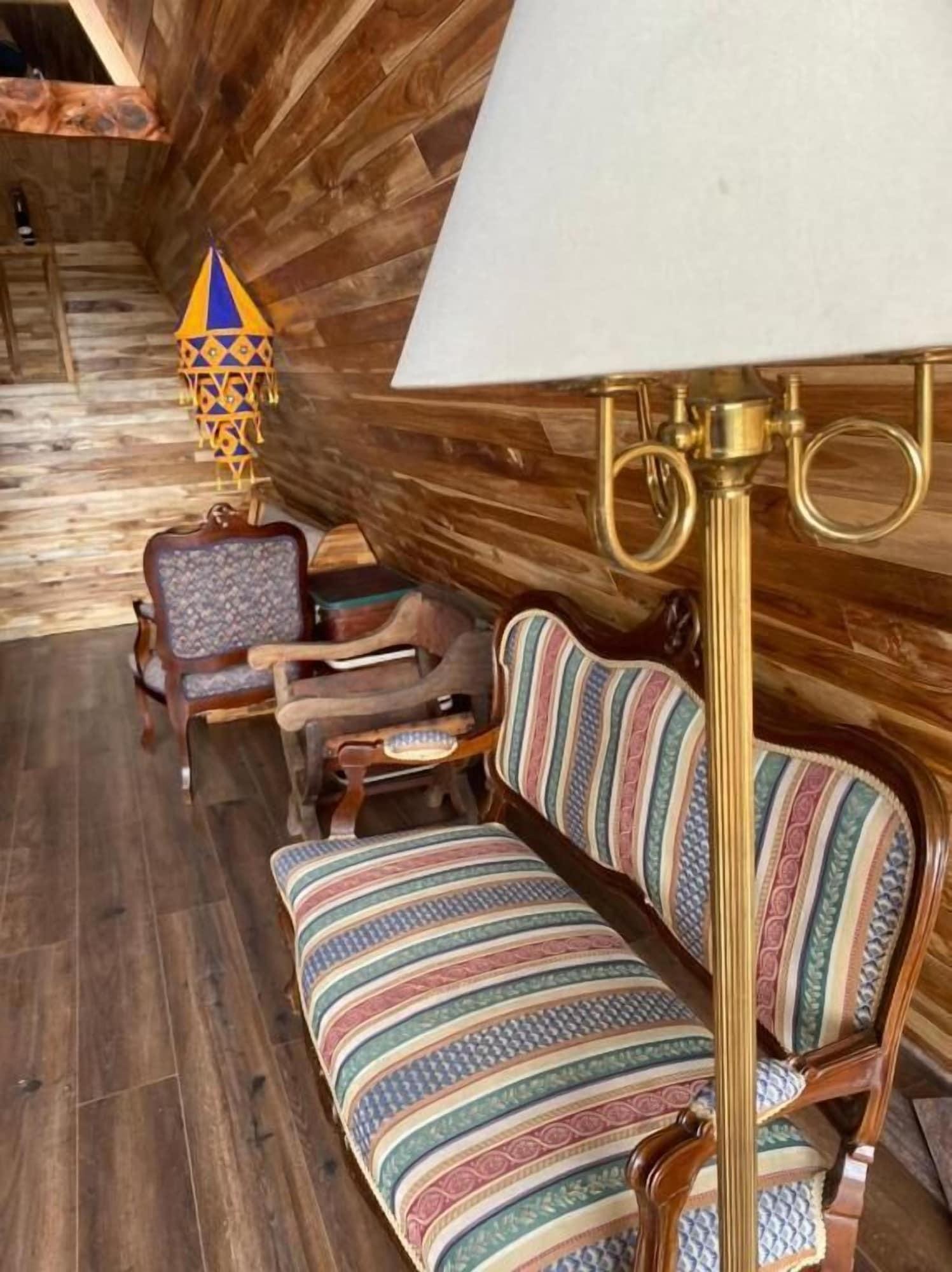 Vista Lobby La Gloria Reserva Forestal