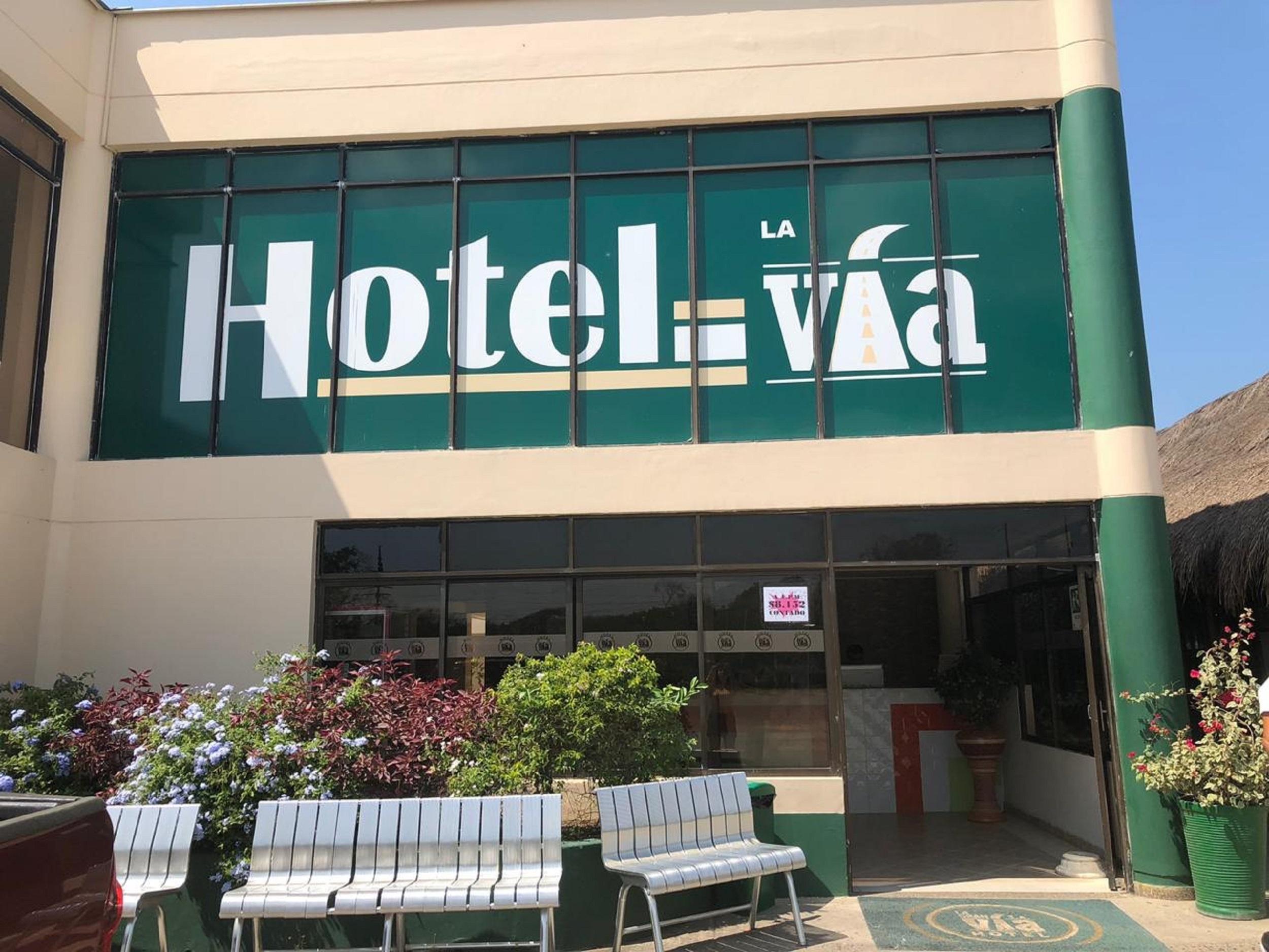 Vista Exterior Hotel La Via