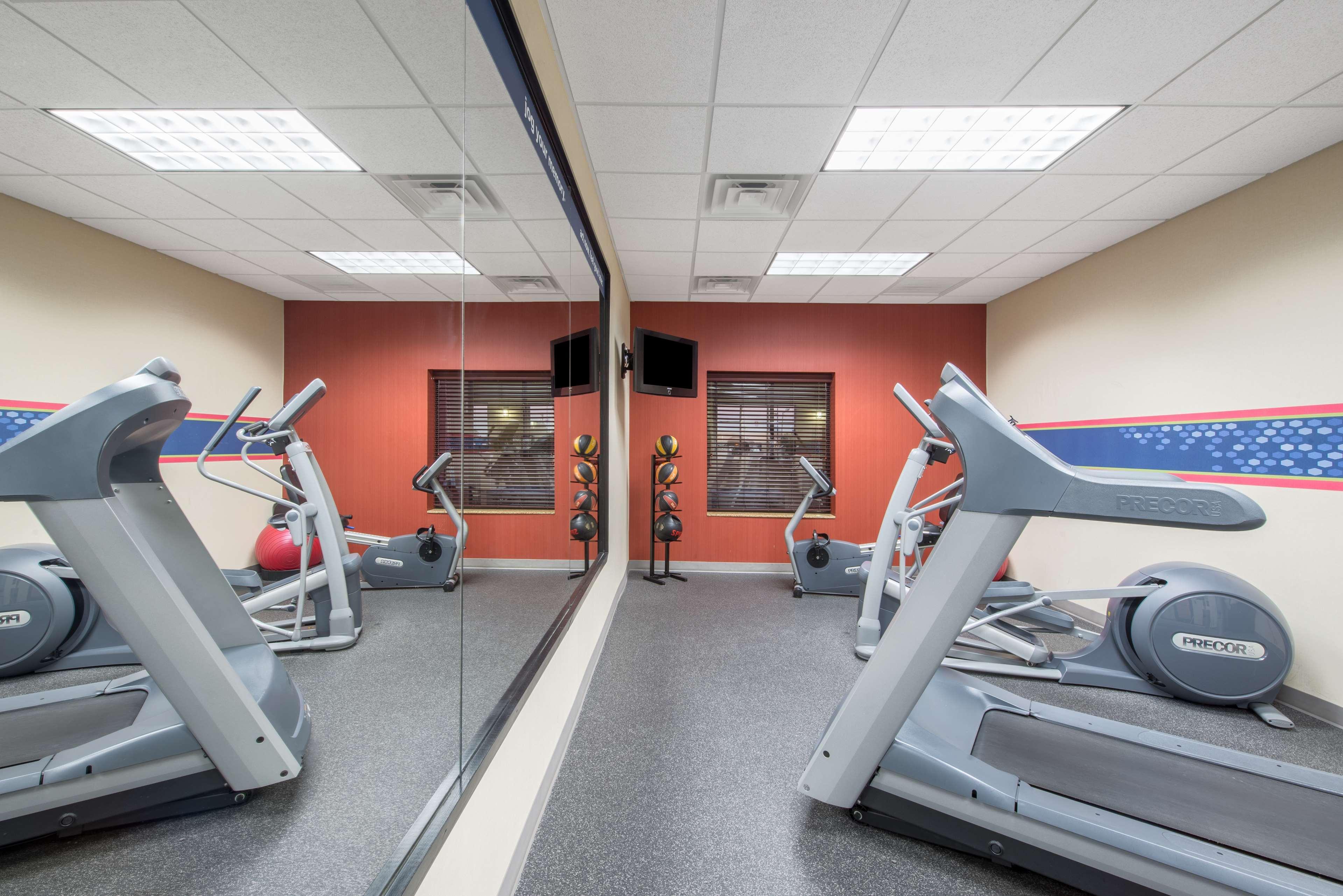 Gimnasio Hampton Inn & Suites Oklahoma City - South