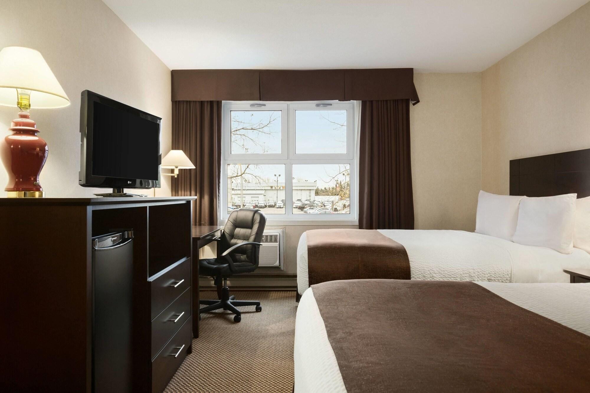 Varios Days Inn by Wyndham Trois-Rivieres