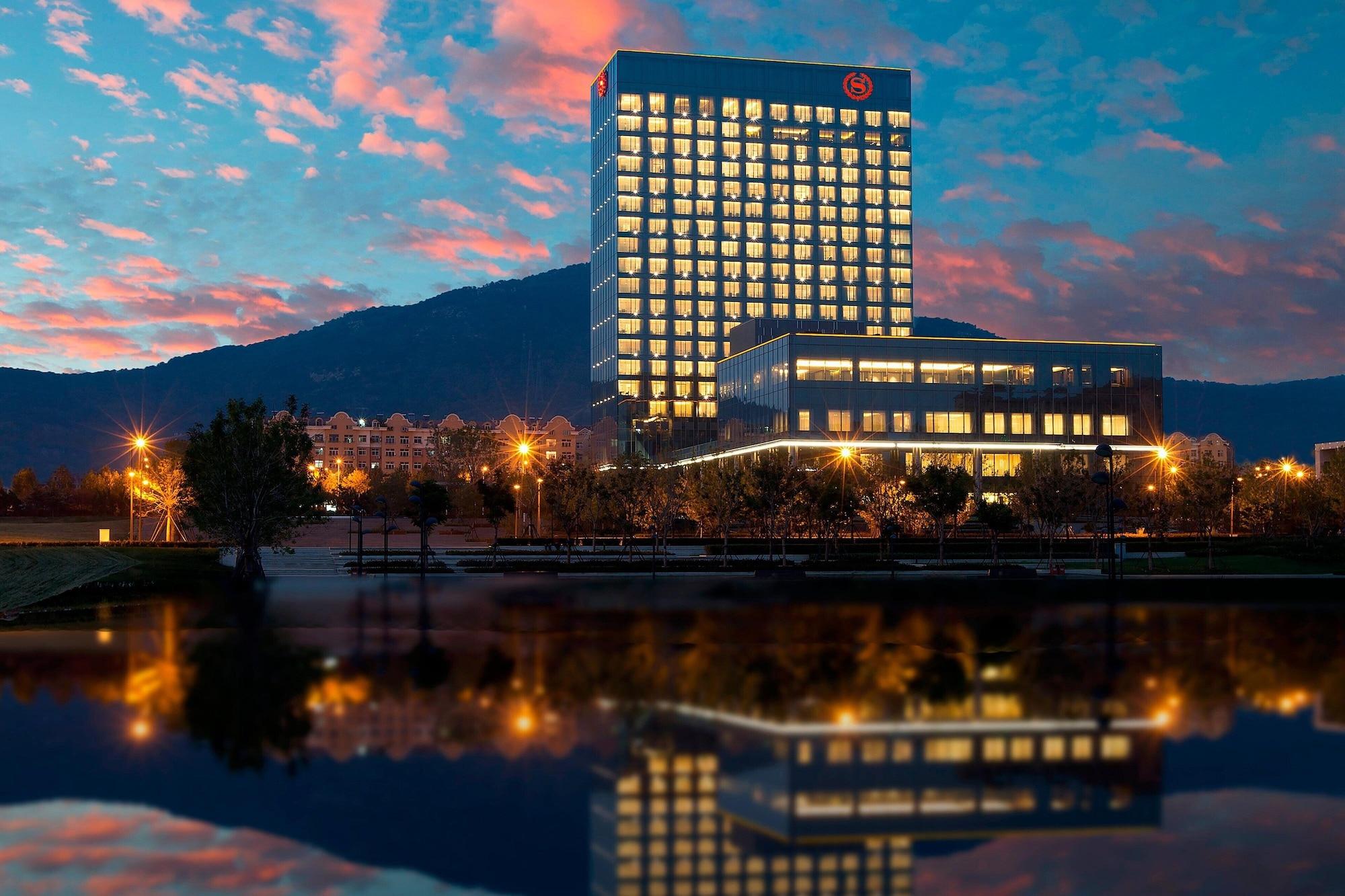 Vista Exterior Sheraton Qingdao Licang Hotel