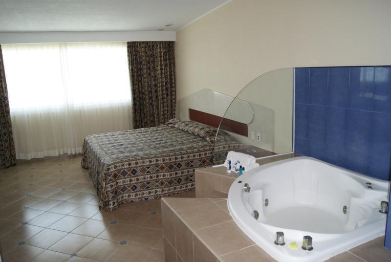 Habitación GS Cuernavaca Drive Inn