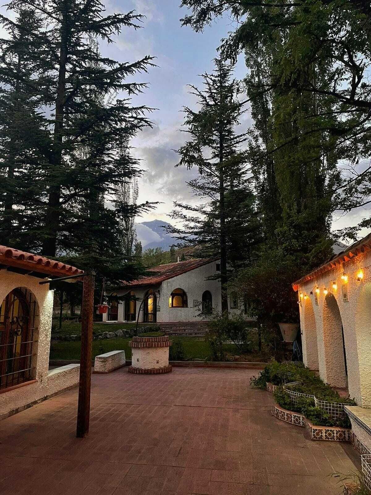 Vista Exterior El Torreón Lodge