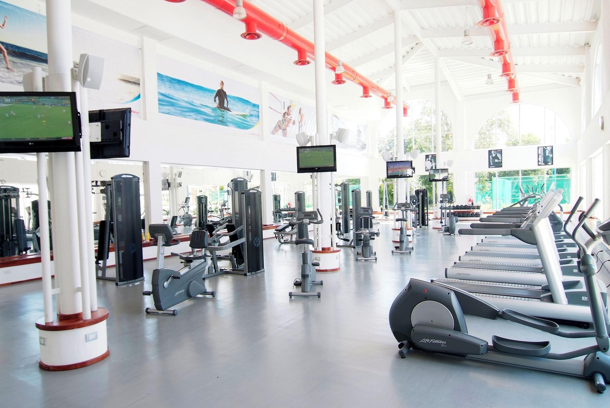 Gimnasio Platinum Tower at Sandos Playacar All Inclusive