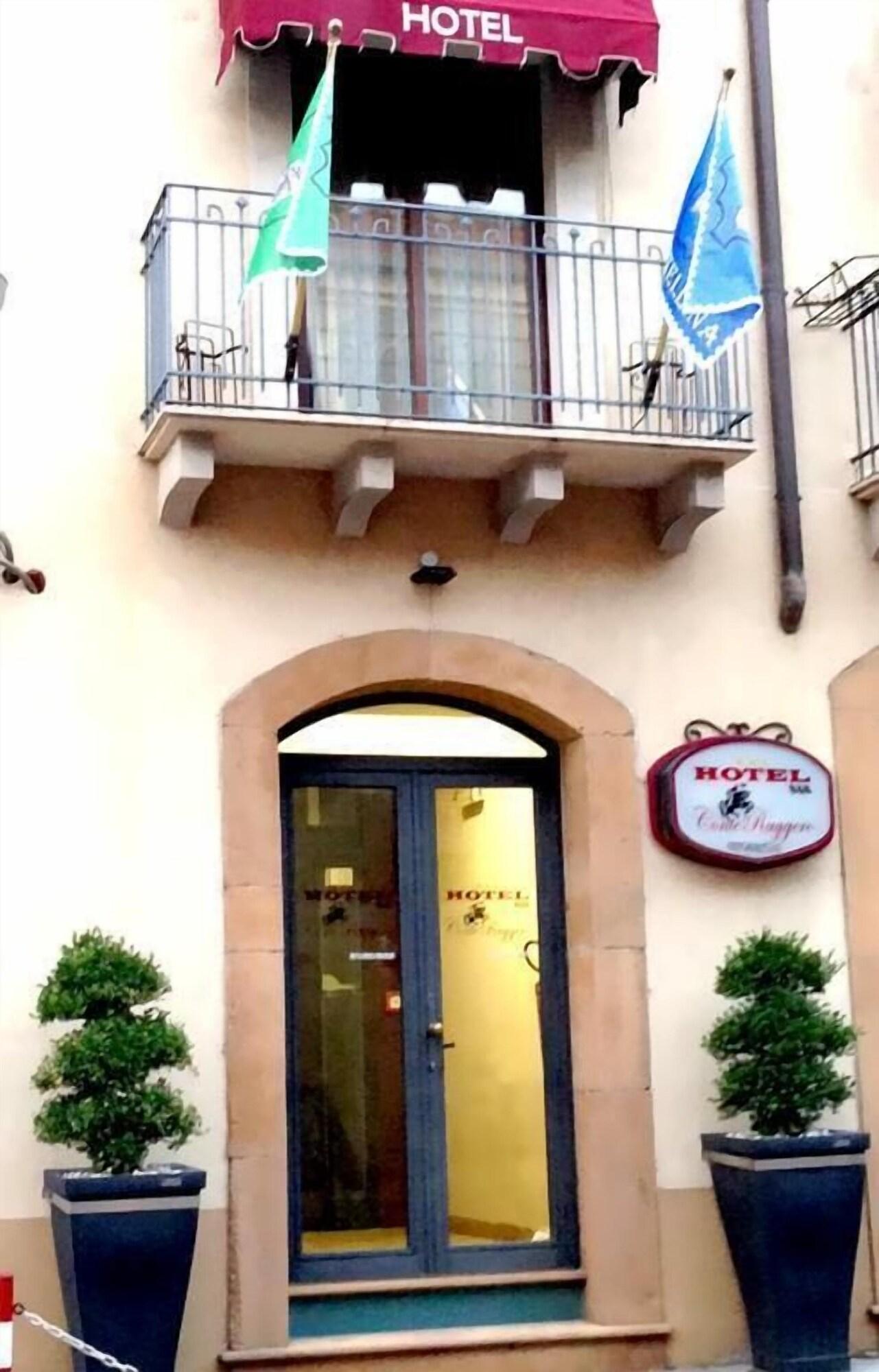 Vista Exterior Hotel Conte Ruggero