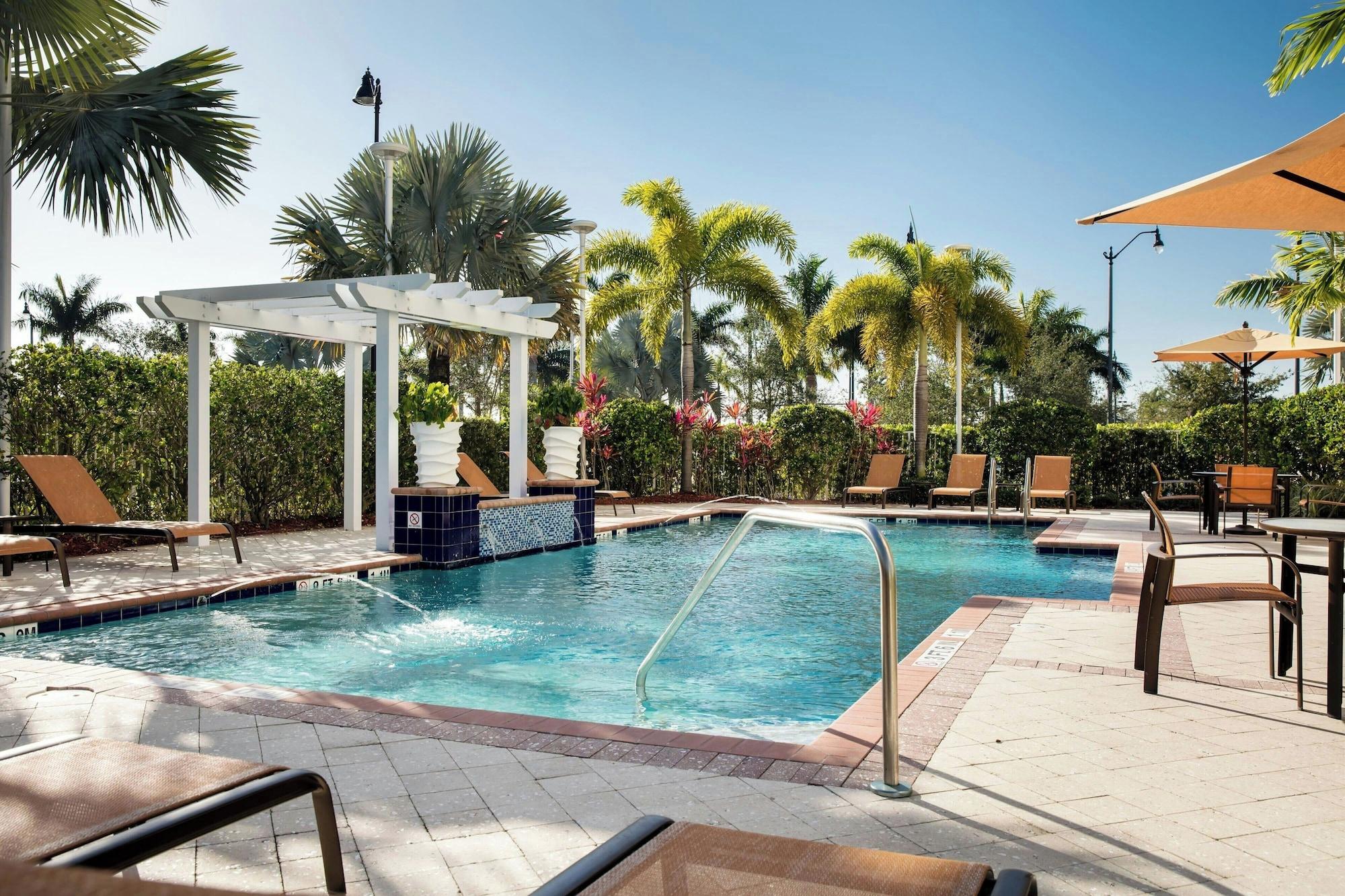 Vista Piscina Courtyard by Marriott Miami Homestead
