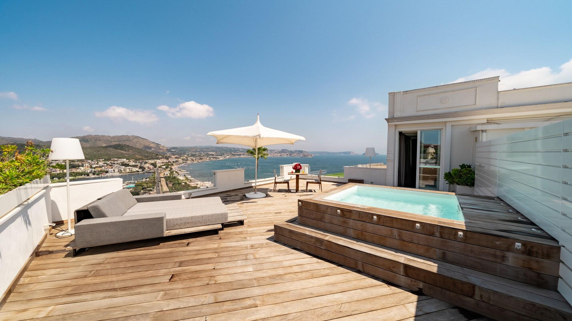 Varios Hotel Il Gabbiano