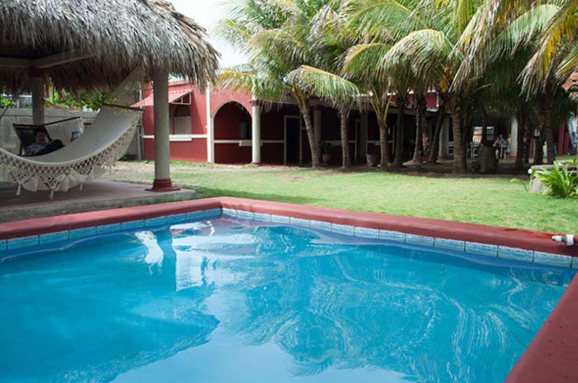 Vista Piscina Bomalu Nicaragua Beach House
