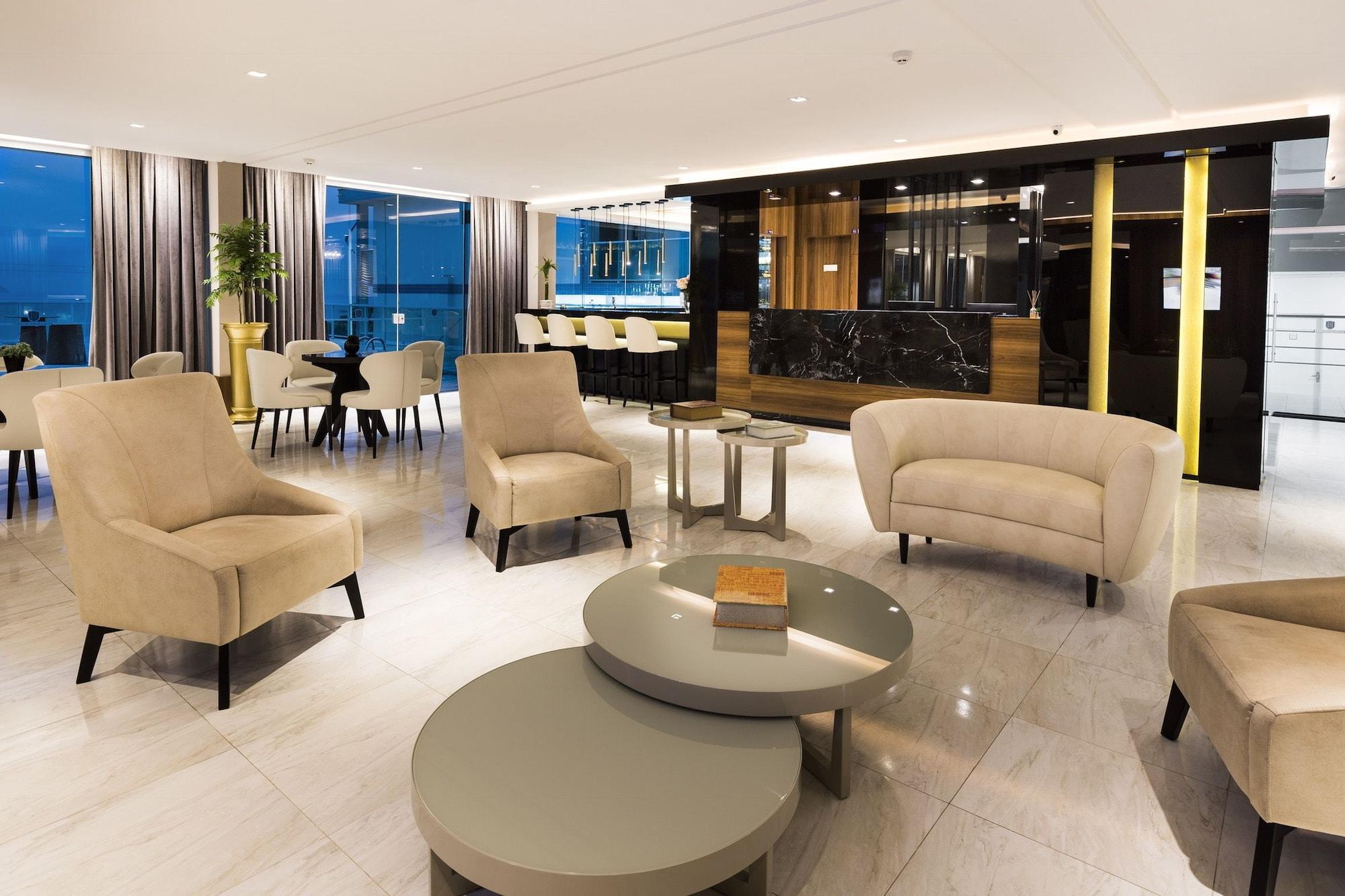 Vista Lobby Itacolomi Hotel