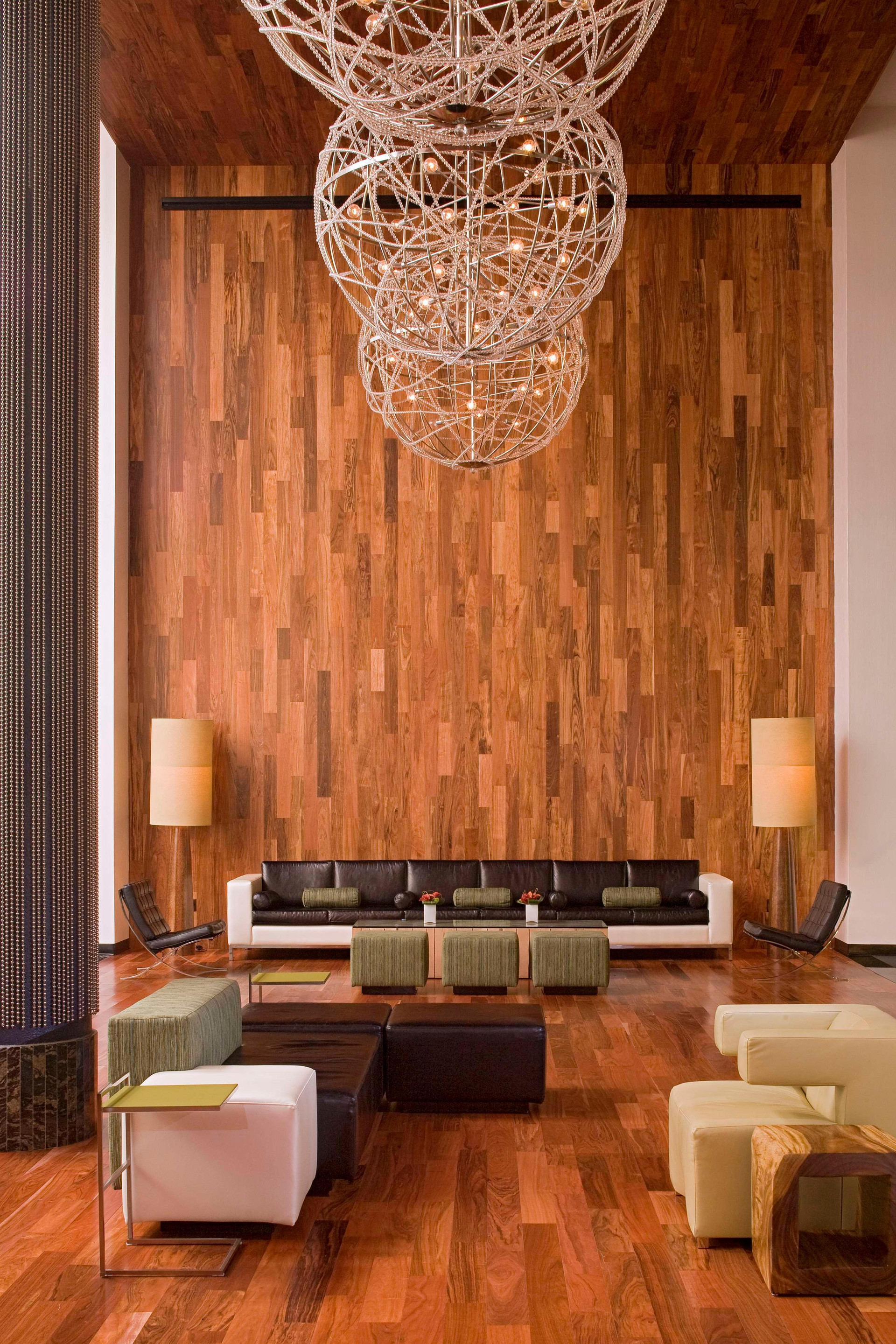 Vista Lobby Hyatt Regency New Brunswick