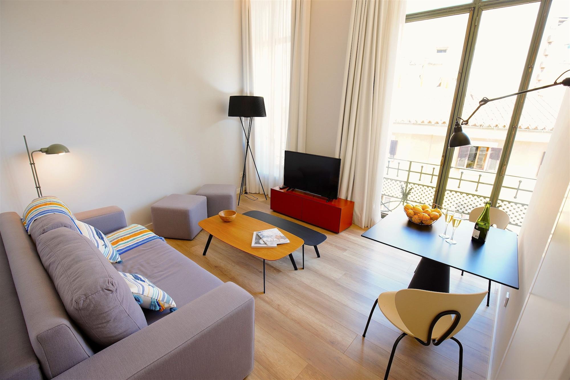 Comodidades del Alojamiento L'Aguila Apartments Turismo de Interior