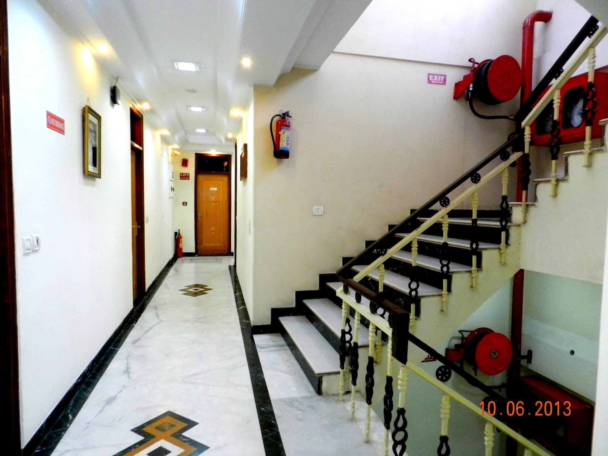 Comodidades del Alojamiento Hotel Tara Palace, Chandni Chowk