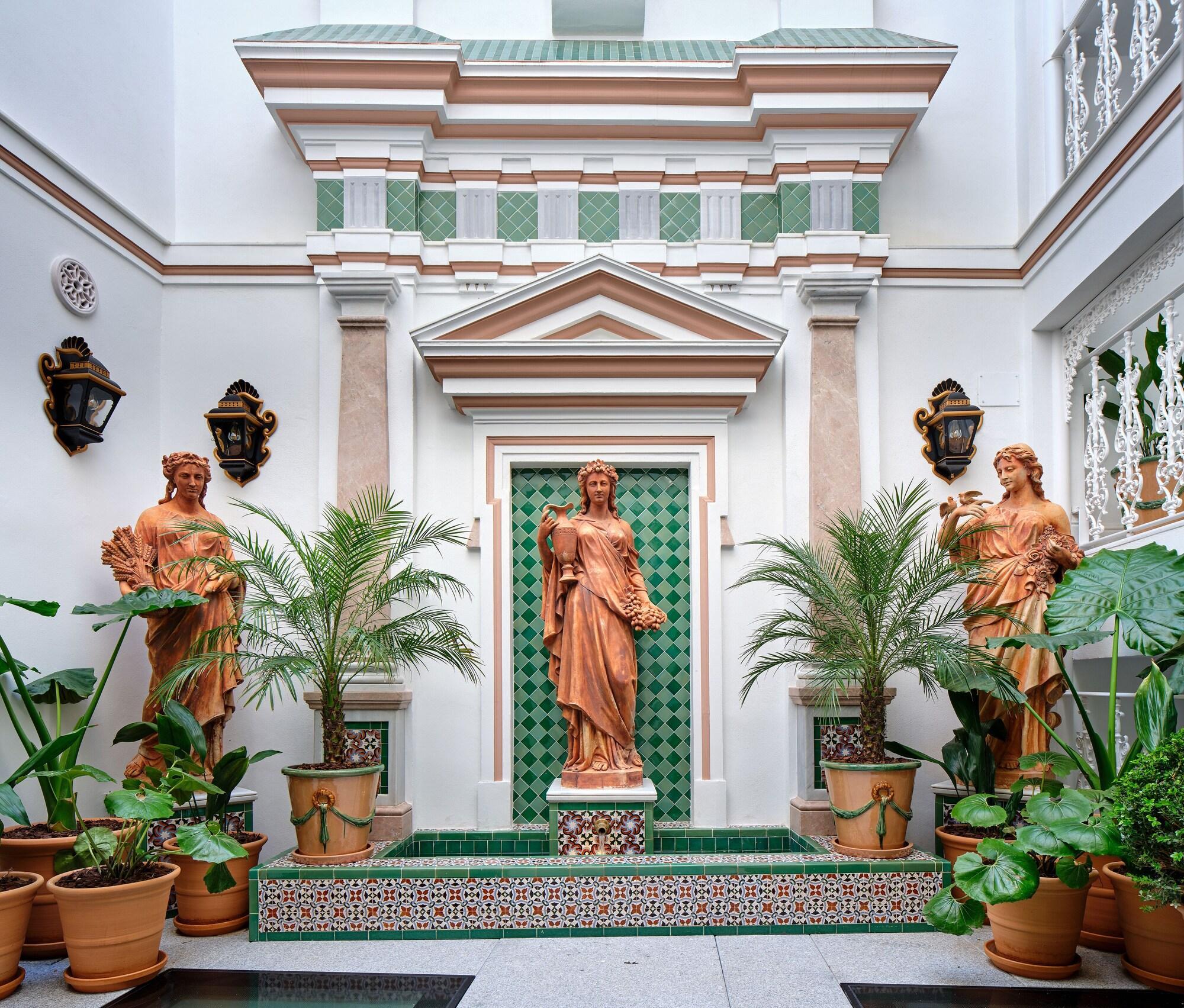 Vista Exterior Hotel Boutique Triana House