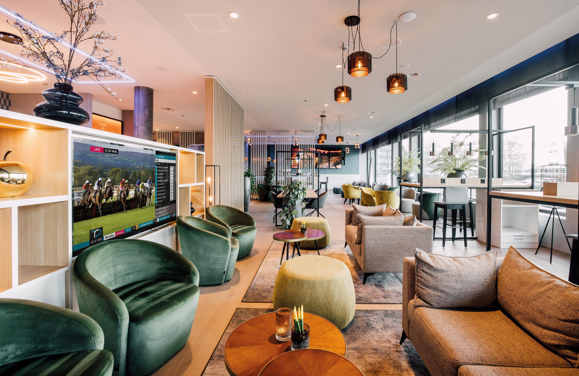 Vista Lobby Leonardo Hotel Zurich Airport