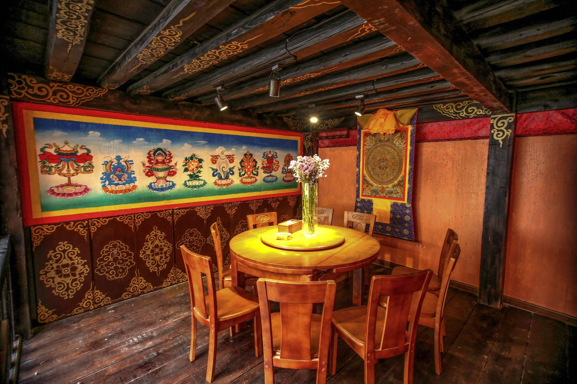Restaurant Energy Healing Space Inn