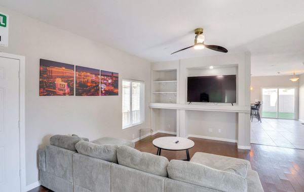 7 Mi to Fremont Street: Spacious Vegas Home! - Hoteles 3 estrellas en Las Vegas, Nevada