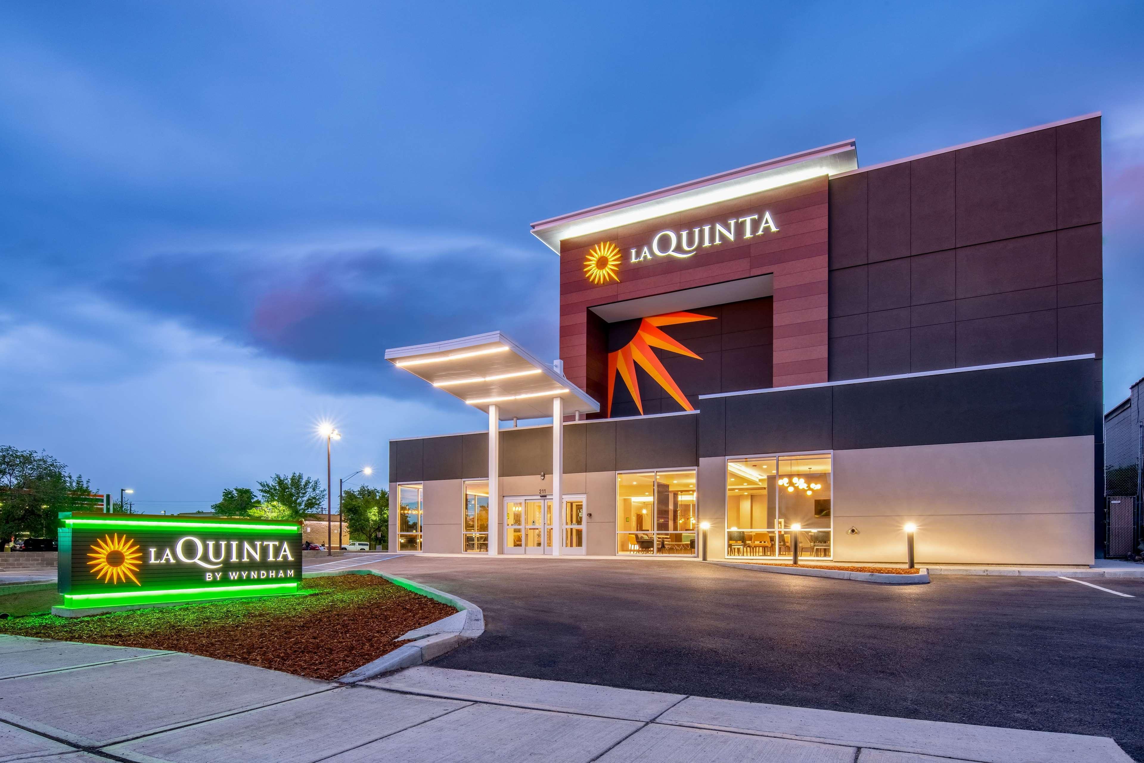 Vista Exterior La Quinta Inn & Suites by Wyndham Spokane Downtown