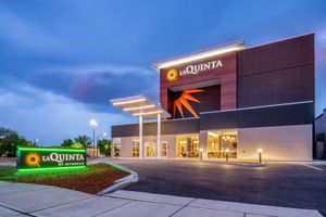 Alojamiento - La Quinta Inn & Suites by Wyndham Spokane Downtown