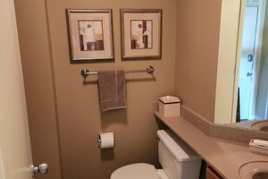 Alquiler Vacacional - 1 bedroom 2 bath condo overlooking Grand Traverse Bay and Acme Creek