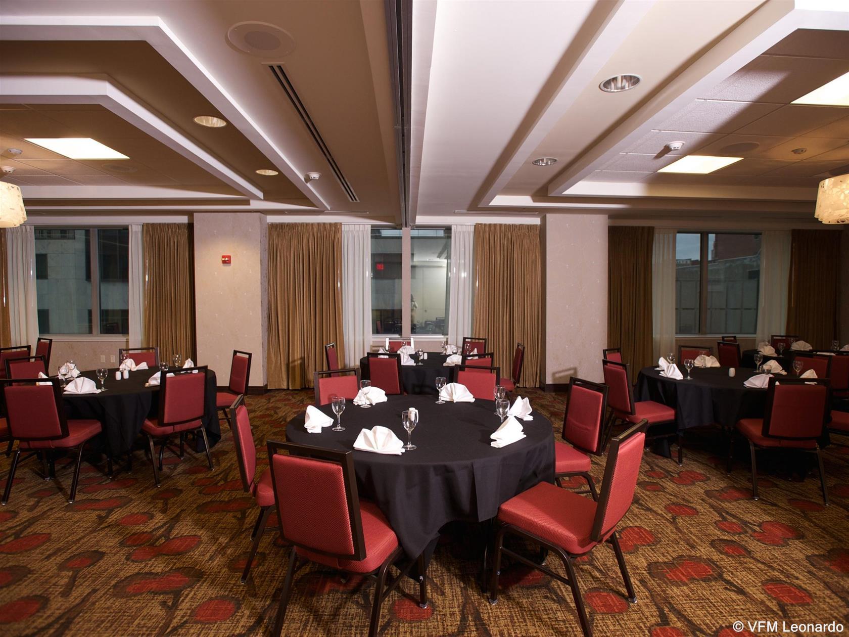 Restaurant Hilton Garden Inn Buffalo Downtown