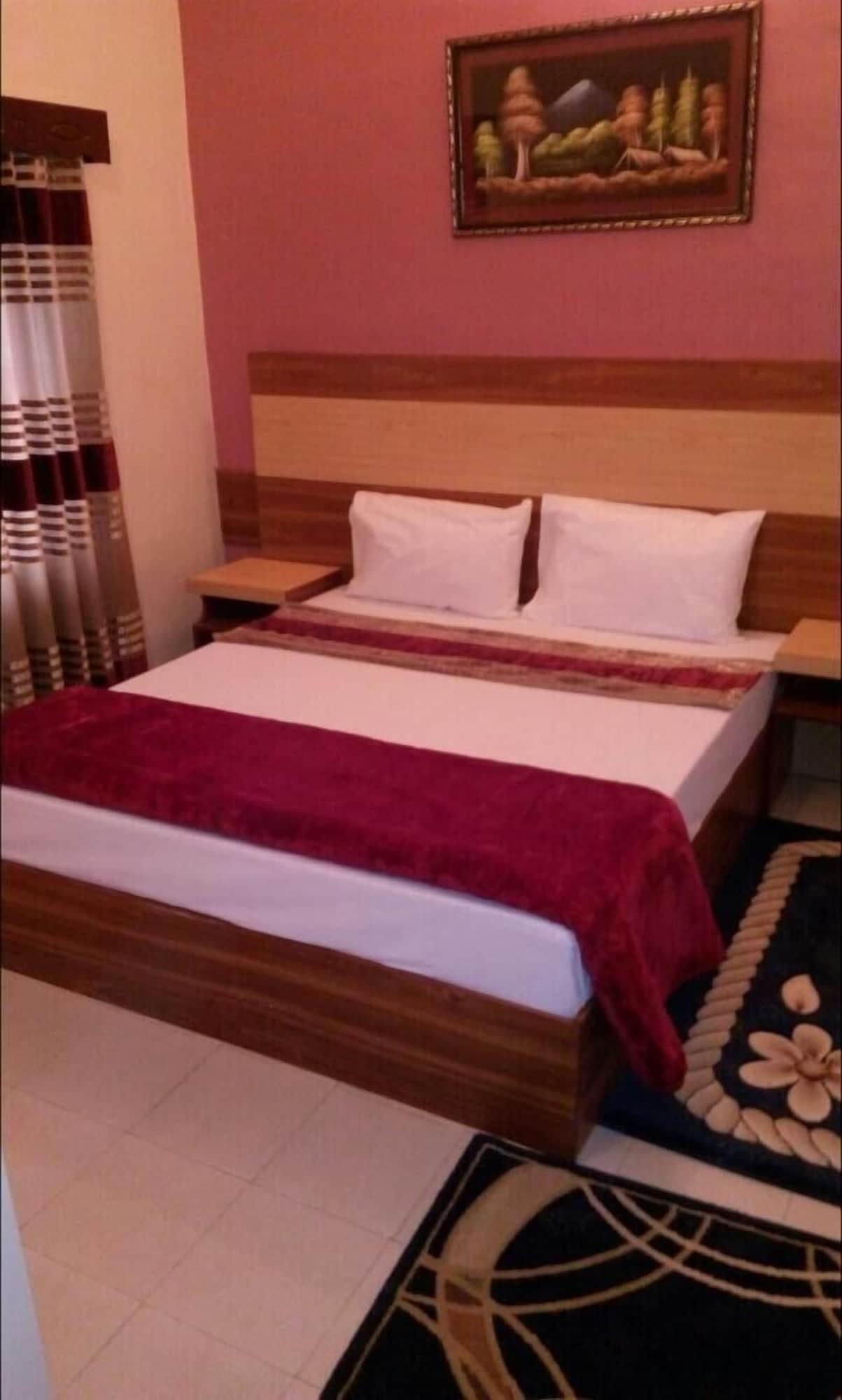 Varios Springfield Guest House