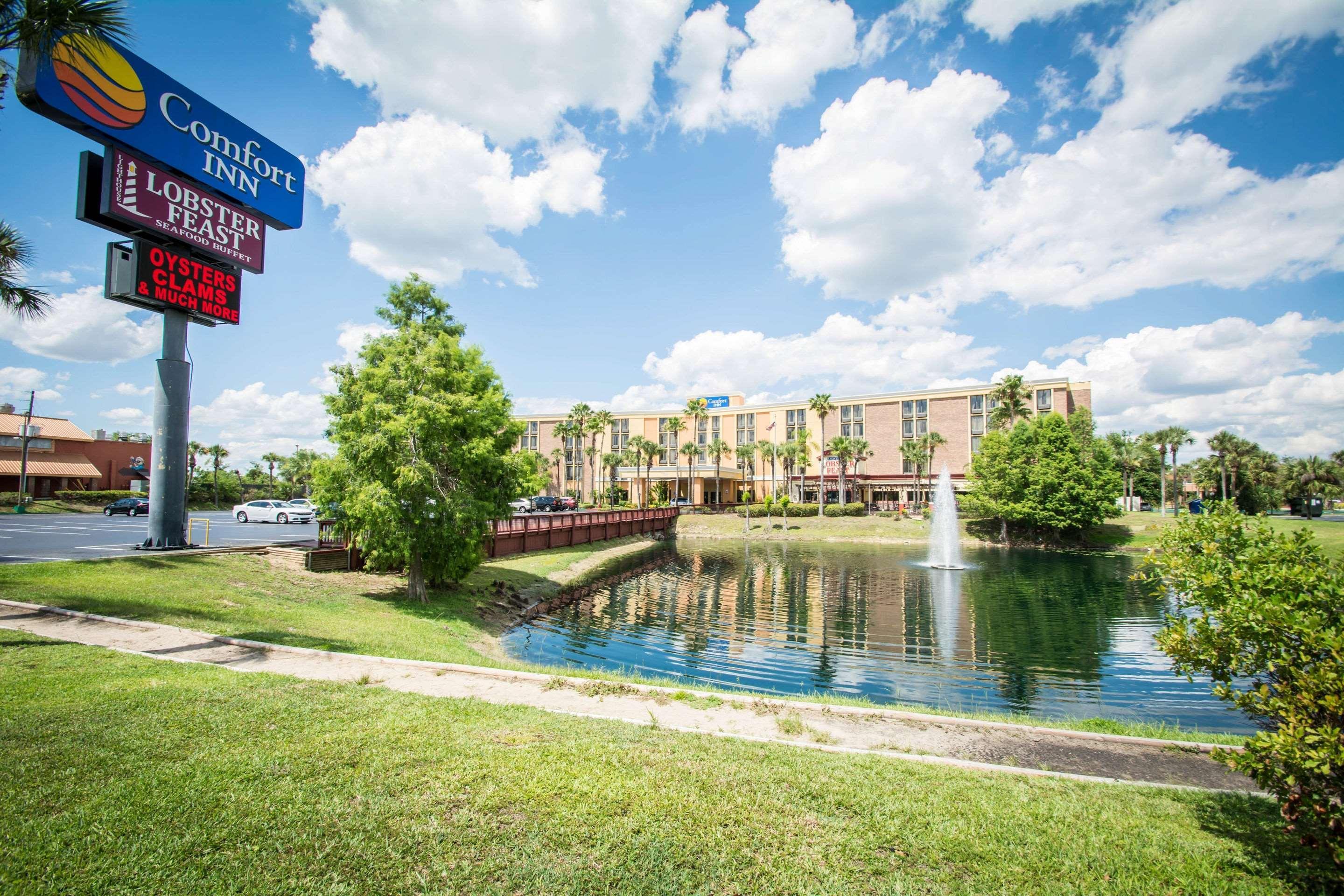 Vista Exterior Comfort Inn & Suites Kissimmee by the Parks
