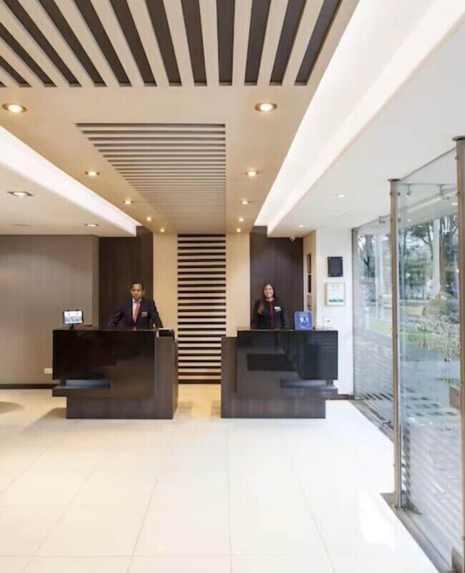 Vista Lobby Jazz Apartments