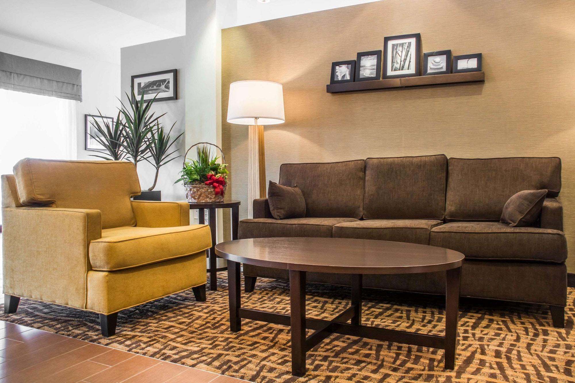 Vista Lobby Sleep Inn & Suites Syracuse Airport