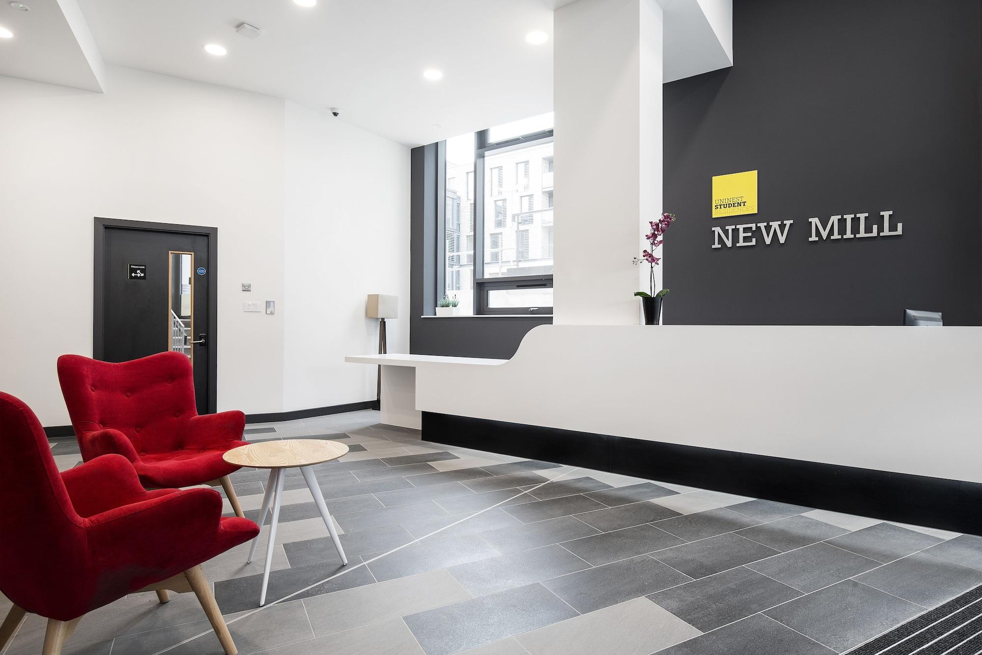 Vista Lobby Destiny Student - New Mill