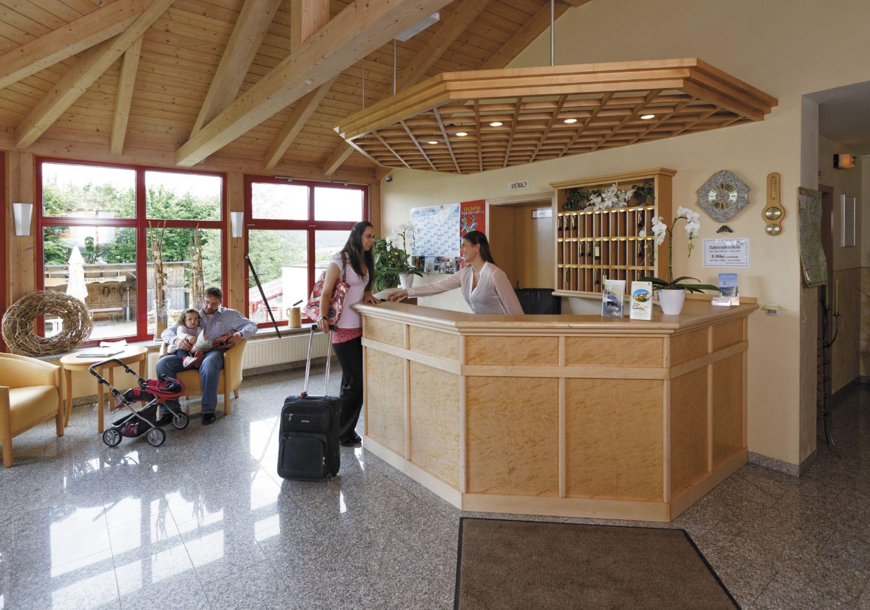 Vista Lobby Panorama-Hotel Am See