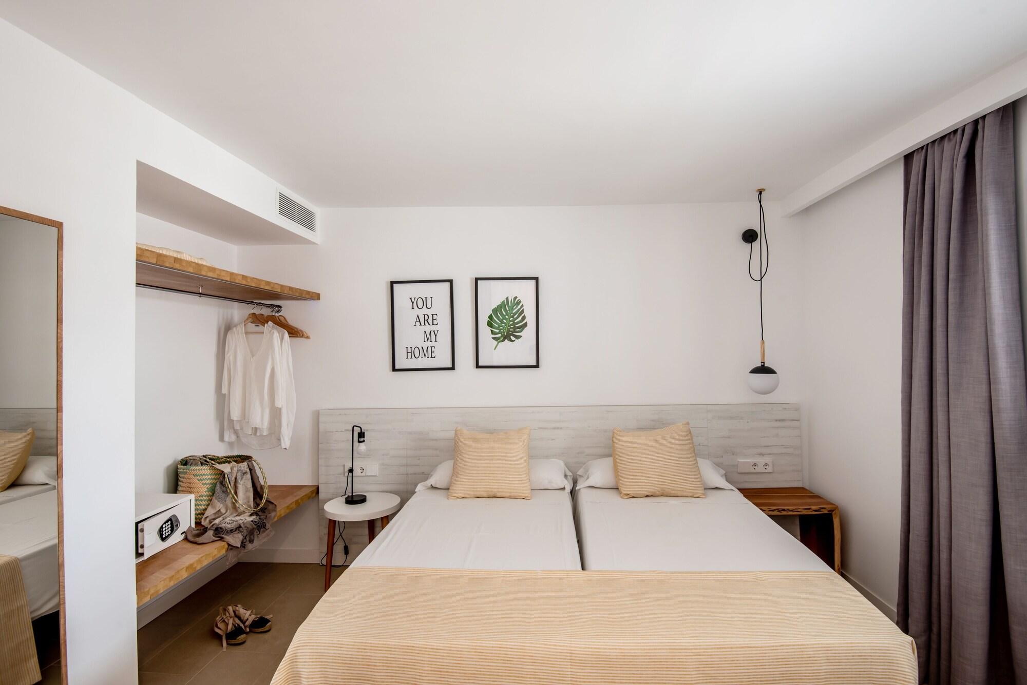 Habitación Apartamentos Es Pujols