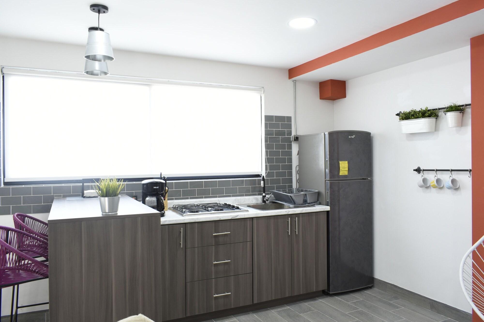 Equipamiento de Habitación TJ Border Suites by Hosted by Me