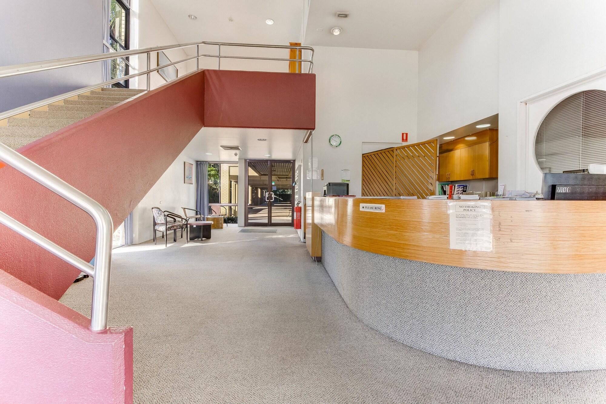 Vista Lobby Rockhampton Riverside Central Hotel