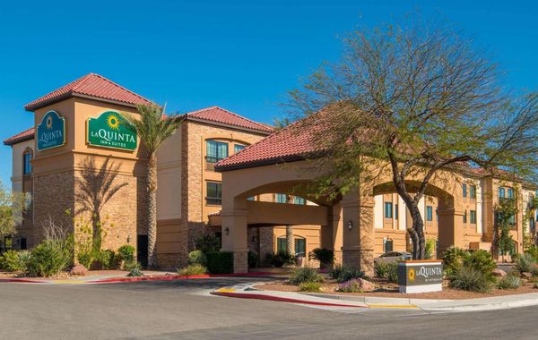 La Quinta Inn & Suites by Wyndham Las Vegas Airport South - Hoteles con desayuno en Las Vegas, Nevada