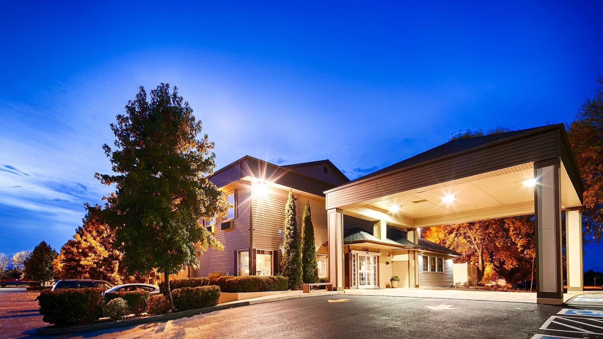 Vista Exterior Best Western Plus Prairie Inn