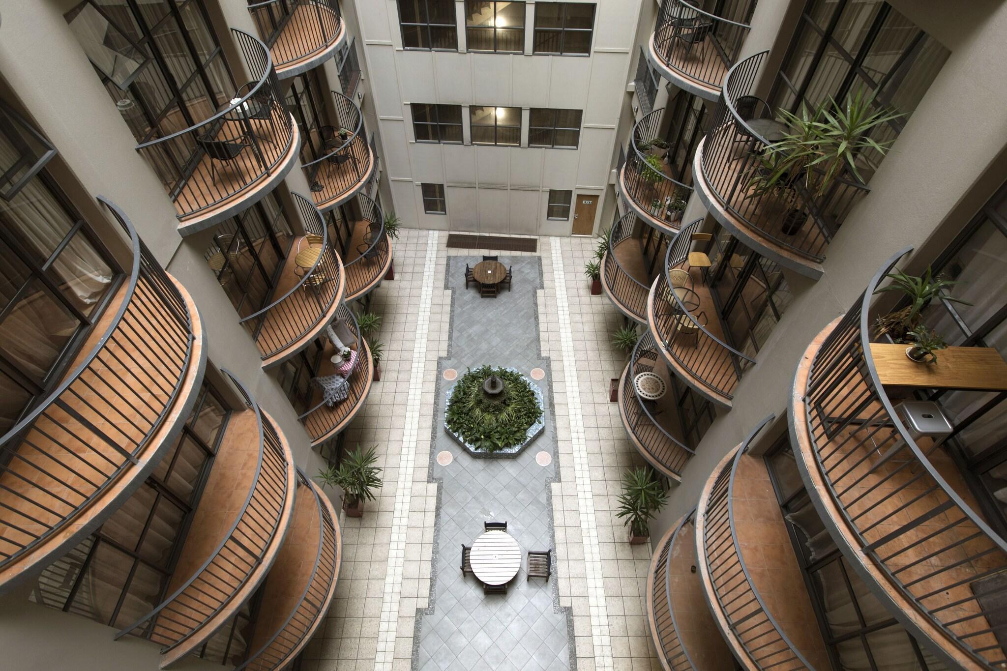 Vista Lobby Quest Atrium Serviced Apartments