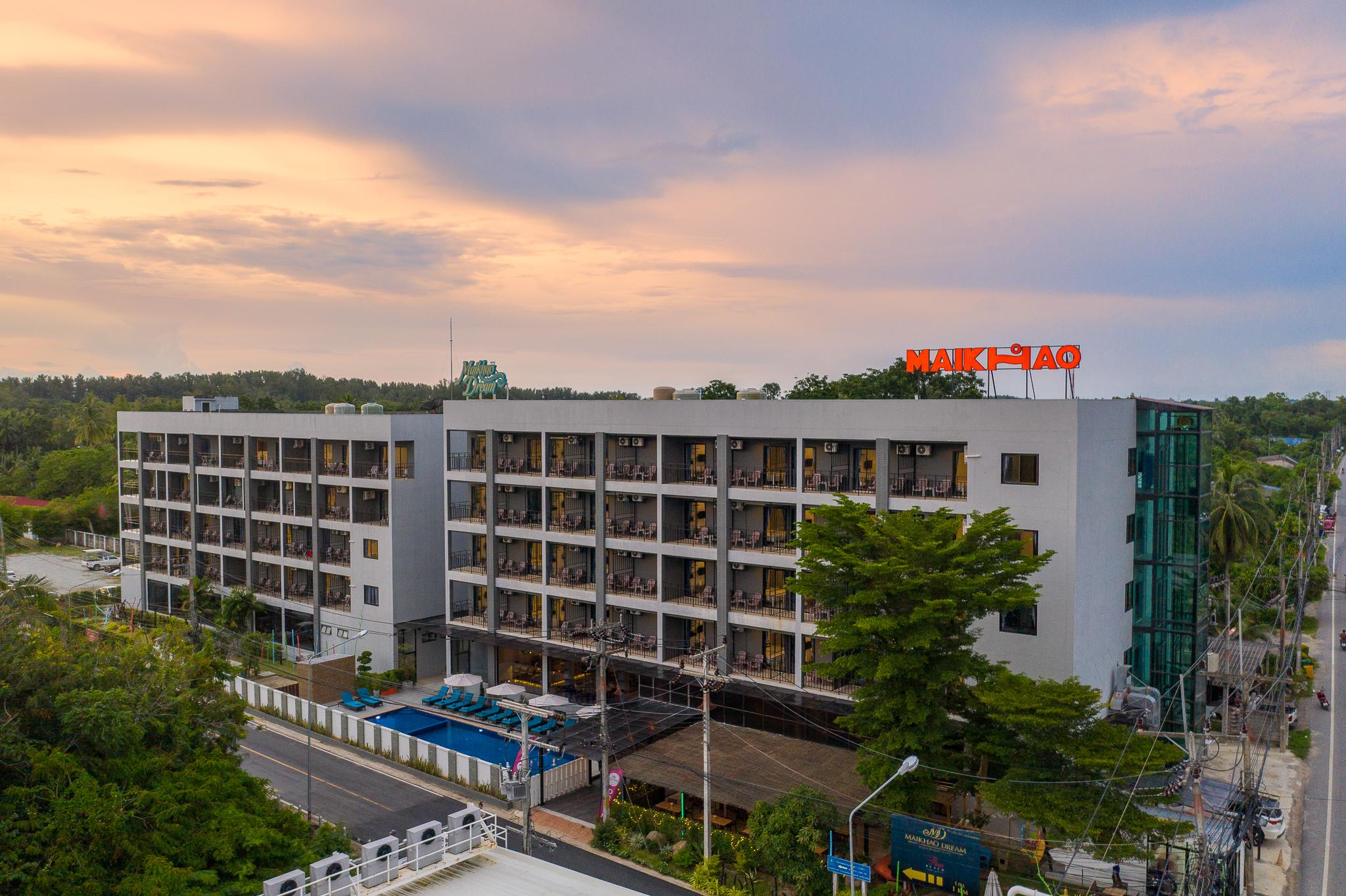 Vista Exterior Maikhao Hotel