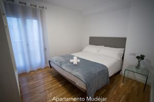 Alquiler Vacacional - Apartamentos Plaza del Torico