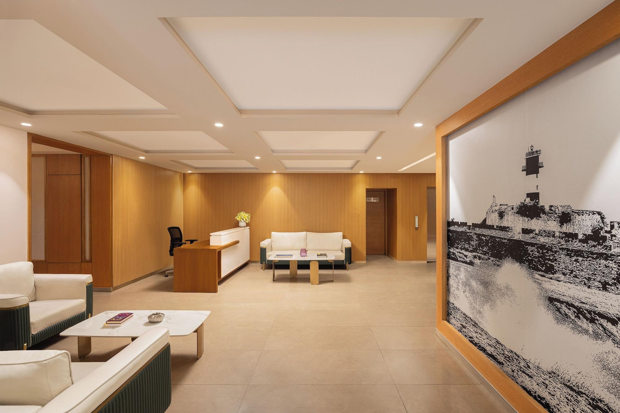Vista Lobby Ginger Delhi Chanakyapuri