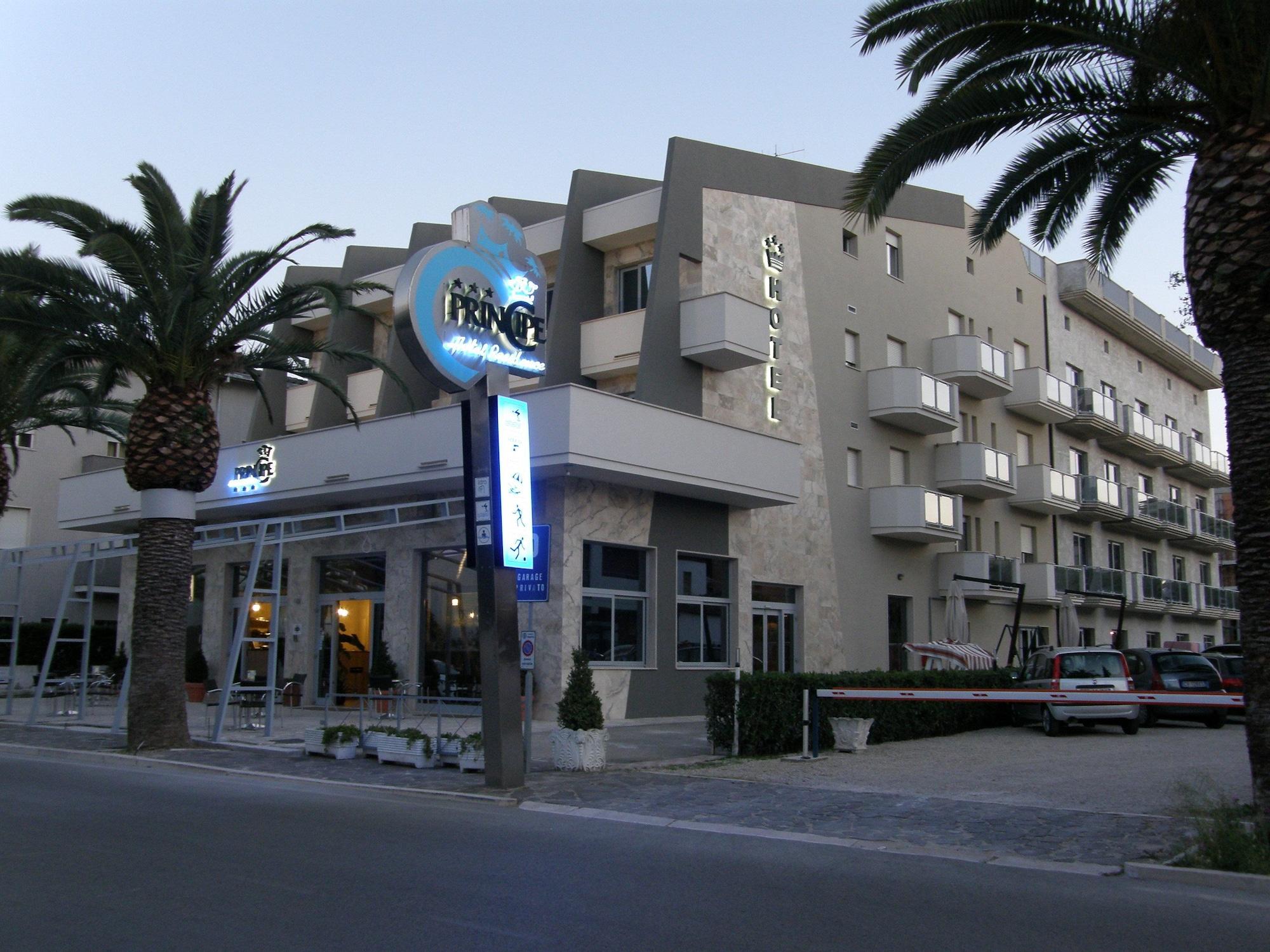 Vista Exterior Hotel Principe Residence