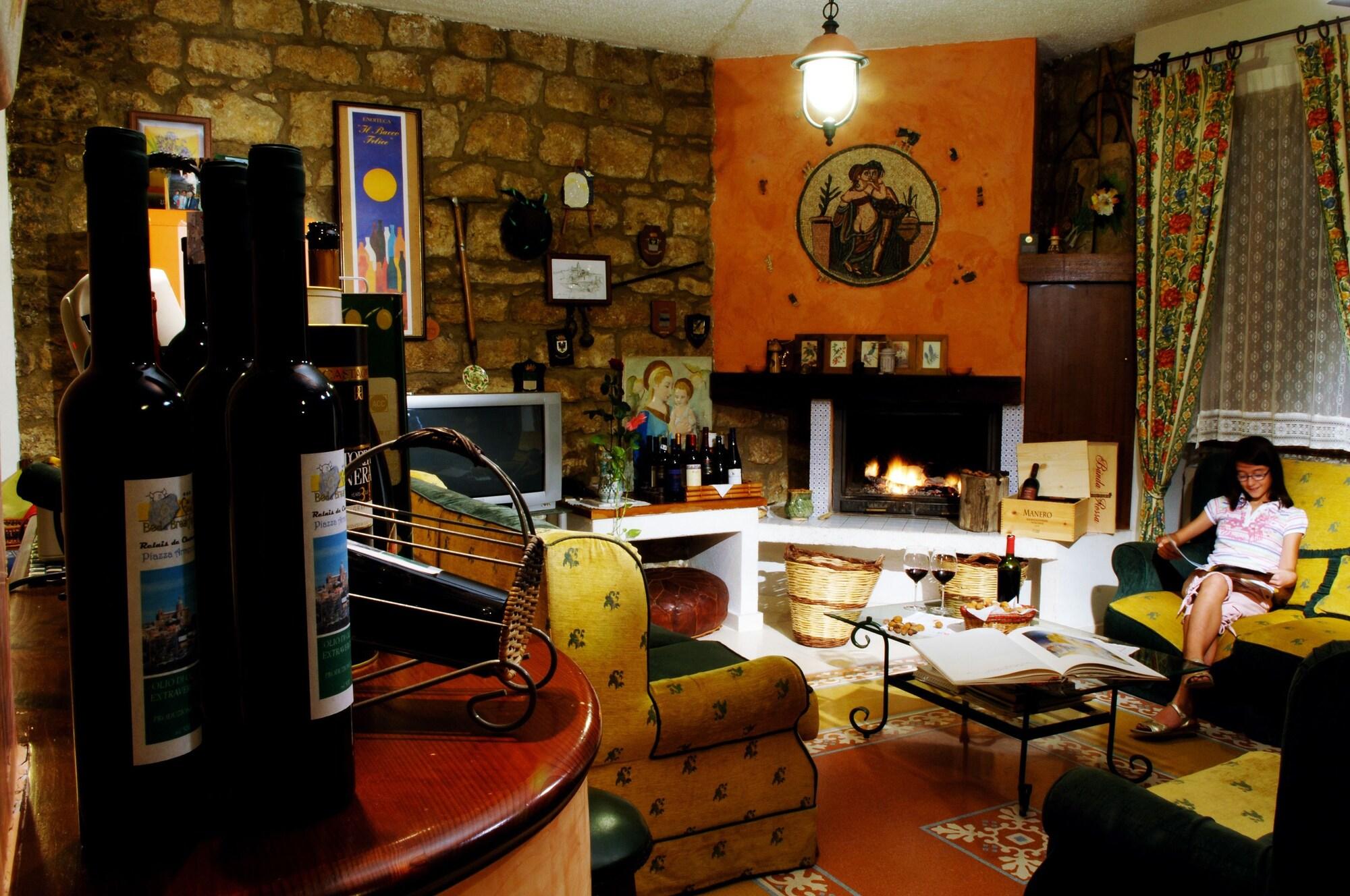 Vista Lobby La Casa sulla Collina d'Oro