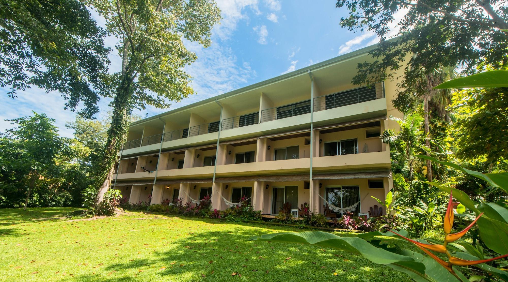Vista Exterior Karahe Beach Hotel