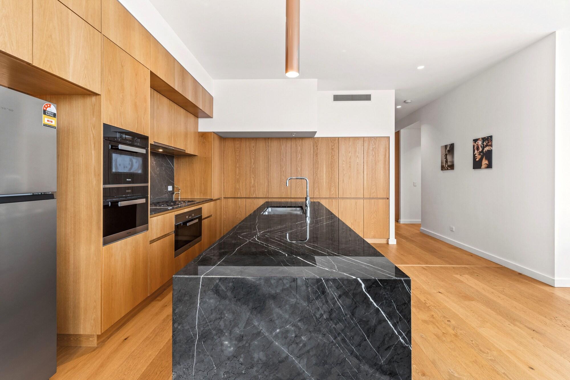 Equipamiento de Habitación Brisbane One Apartments by CLLIX