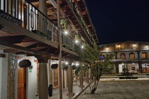 Alojamiento - Hotel Mukul Na