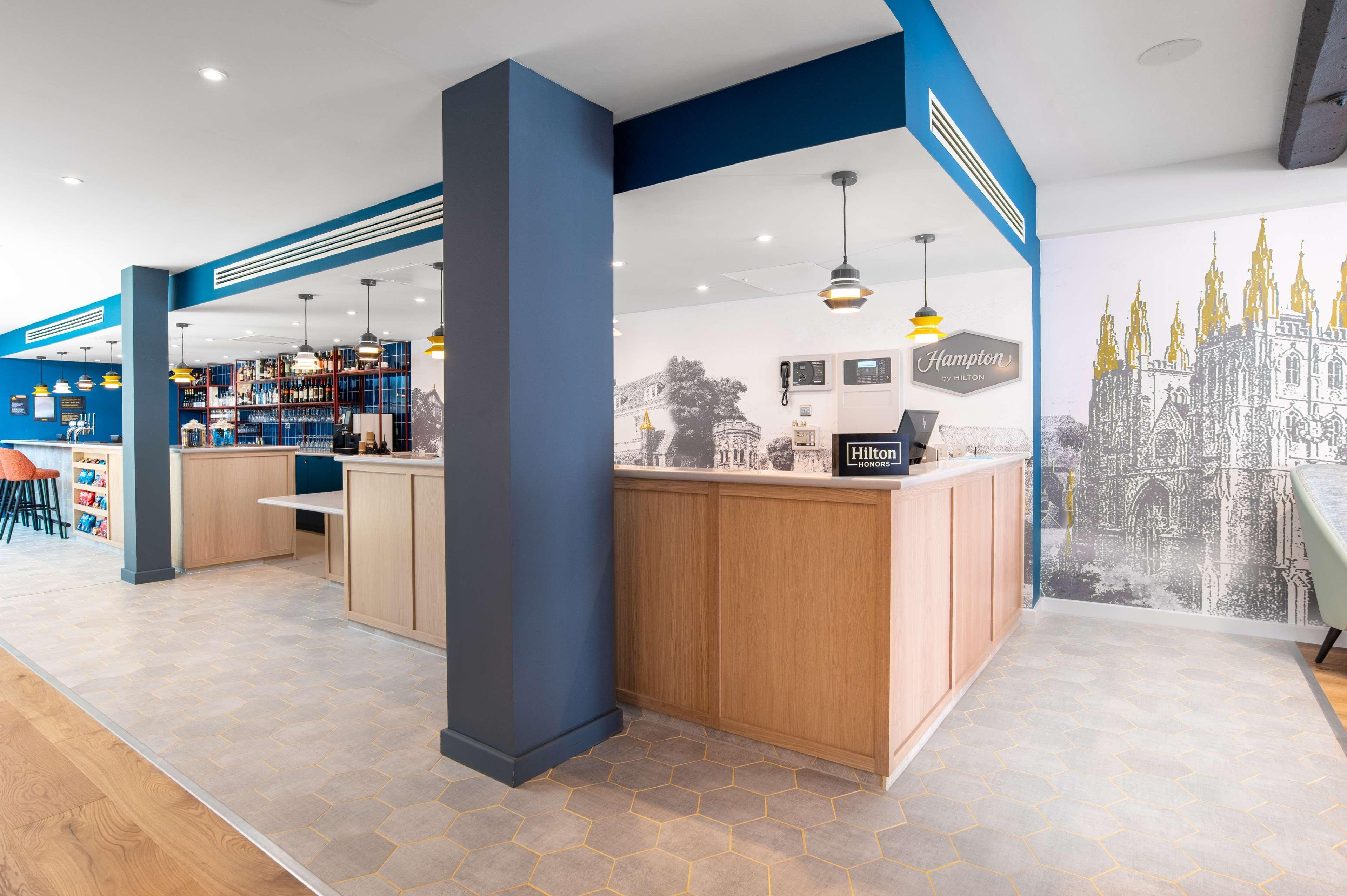 Vista Lobby Hampton by Hilton Canterbury