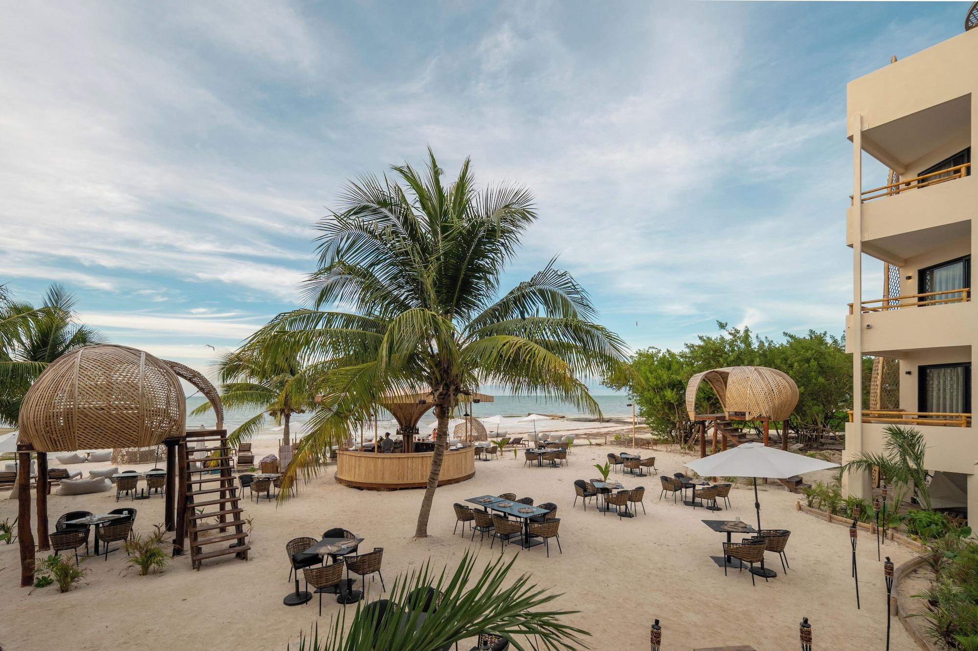 Playa Ana y Jose Holbox Hotel & Beach Club